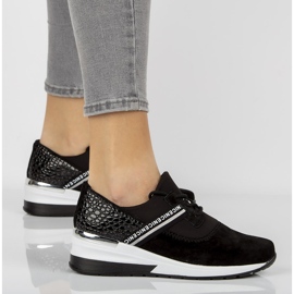 Sneakers in pelle Filippo DP1388/21 Bk nere nero 1