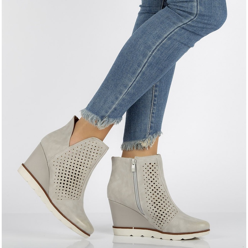Stivali con zeppa Filippo DBT2069 / 21 Be beige 1