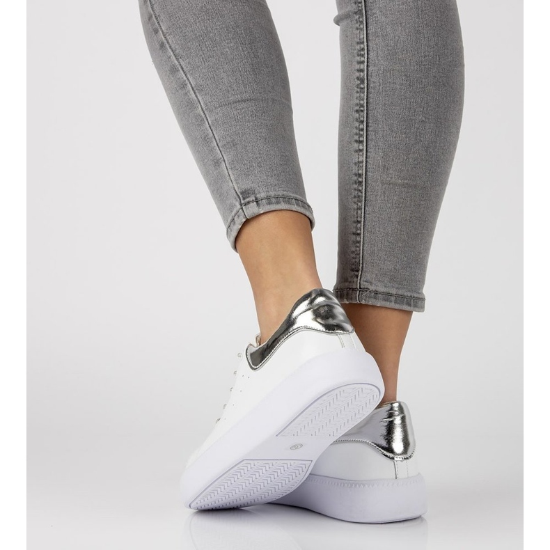 Scarpa in pelle Filippo DP2157/21 Wh bianca 2