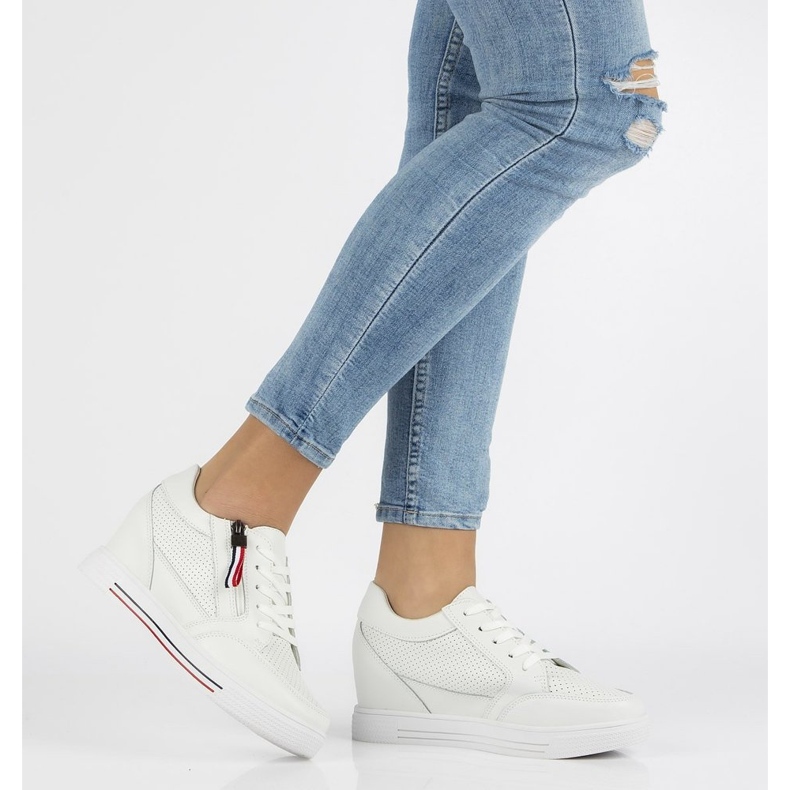 Sneakers con zeppa in pelle Filippo DP2350 / 21 Wh bianco 1
