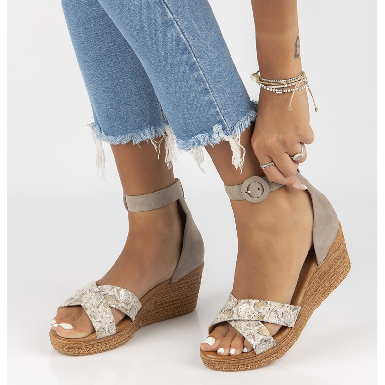 Sandali in pelle Filippo 04565-04/00-5 beige dorato 1
