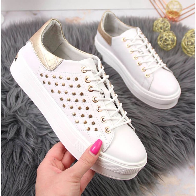 Sneakers in pelle con rivetti platform Filippo W PAW321 bianco bianca 1