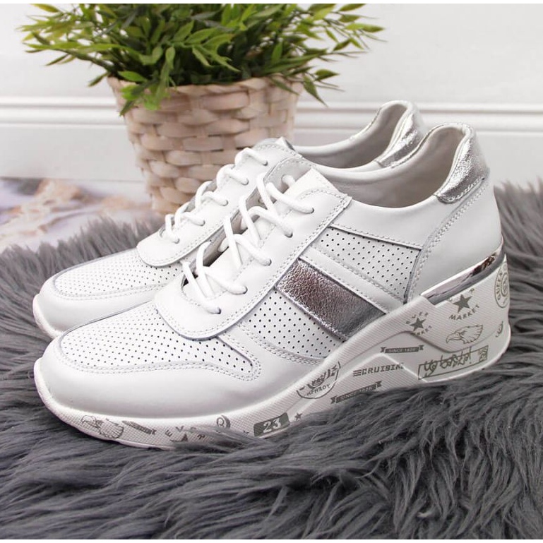 Sneakers in pelle sulla piattaforma Filippo W PAW323 bianco 2