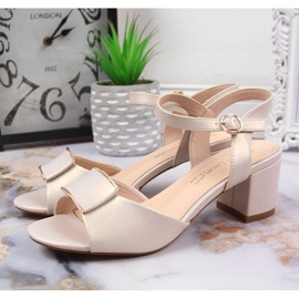 Sandali sul palo di Sergio Leone W SK139F beige 2