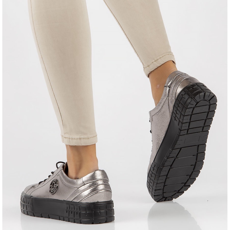 Sneakers in pelle FILIPPO DP3528/22 Gn canna di fucile argento 2