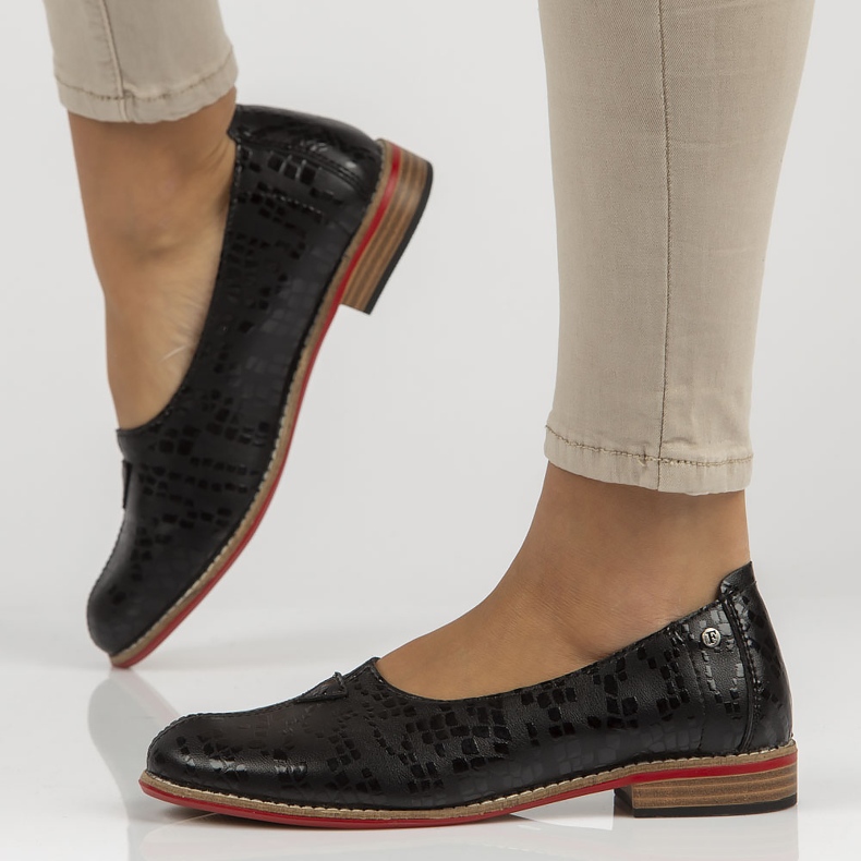 Scarpe in pelle Filippo DP3545/22 Bk nero 1