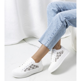 Sneakers bianche sulla piattaforma Birkett bianco grigio 2