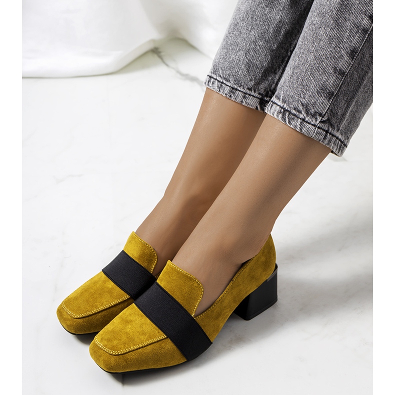 Scarpe brogue gialle sul palo Arden nero giallo 1
