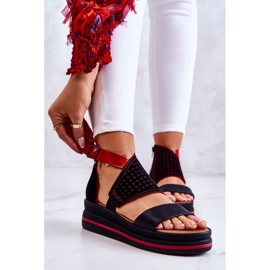 Sandali con zeppa in pelle Maciejka 05356-01 Nero e Rosso 2