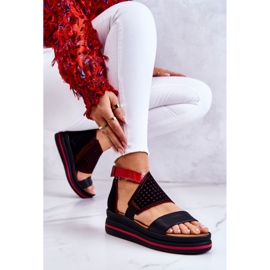 Sandali con zeppa in pelle Maciejka 05356-01 Nero e Rosso 1