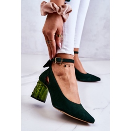Décolleté in camoscio con fiocco Maciejka 05059-09 Verde scuro 1