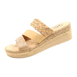 Flip da donna con una treccia a cuneo Jezzi 22SD98-4566 beige 3