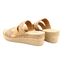 Flip da donna con una treccia a cuneo Jezzi 22SD98-4566 beige 5