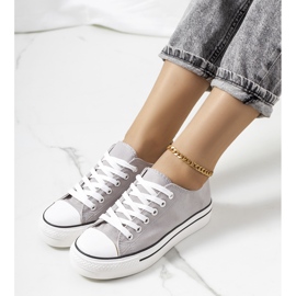 Sneakers grigie sulla piattaforma Wessel grigio 1