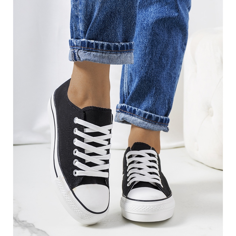 Sneakers nere sulla piattaforma Wessel nero 1