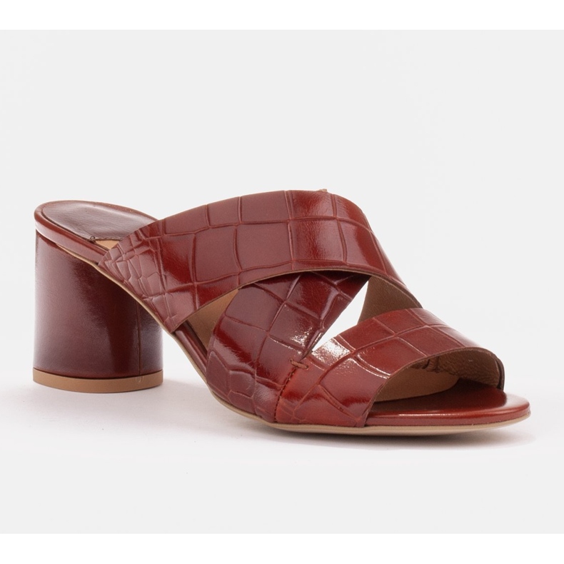 Marco Shoes Pantofole da donna in pelle realizzate in pelle con strisce tagliate rosso 1