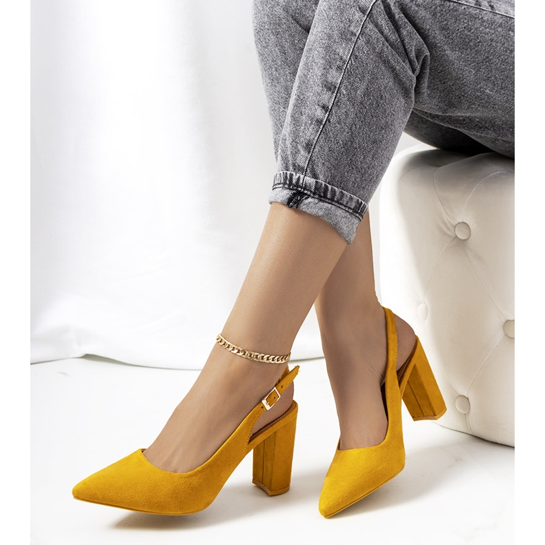 Décolleté con tacco aperto Leest senape giallo 1
