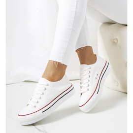 Sneakers bianche sulla piattaforma Wessel bianca 1