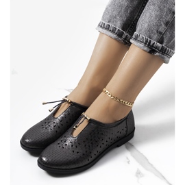 Scarpe nere traforate di Holm nero 1