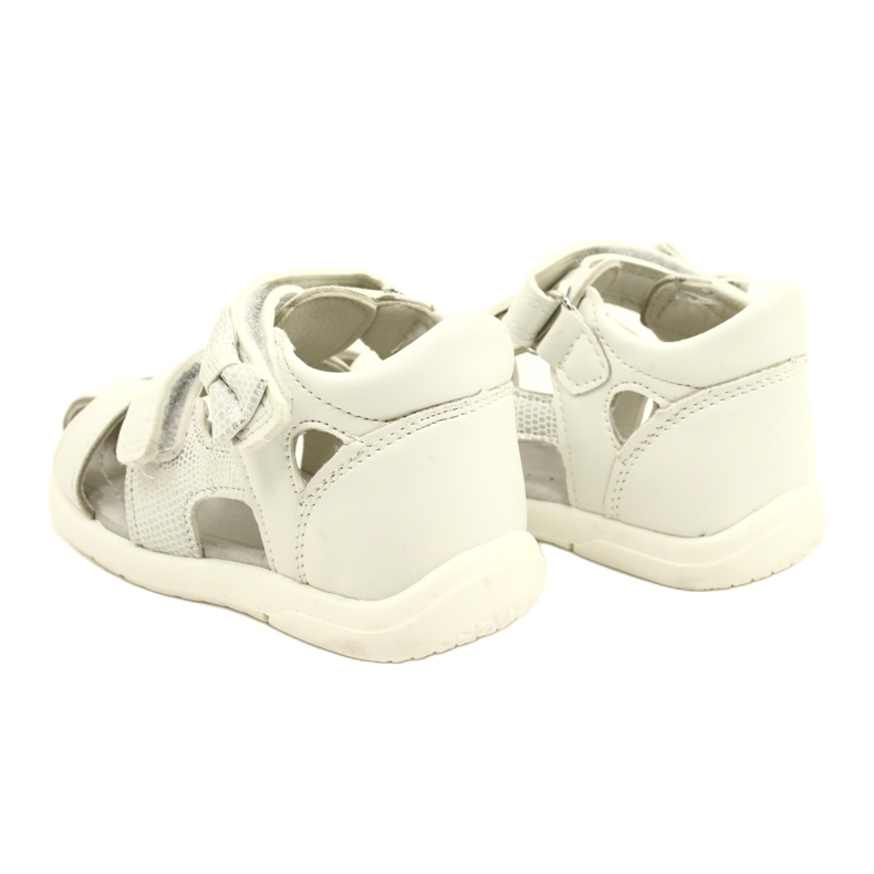 American Club Sandali femminili con l'Arman Club XD63/22 White Bow bianco 4
