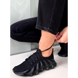 Band Scarpe sportive a calzino nero 1