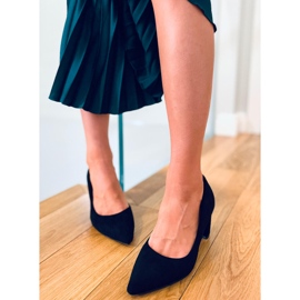 Pompe sul palo Durga Black nero 1