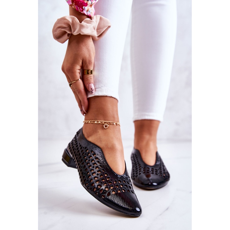 PA2 Eleganti scarpe traforate in pelle laccata Ismena Black nero 1