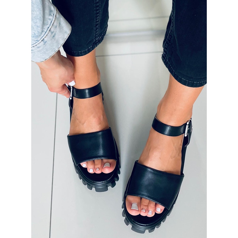 Sandali neri con suola alta Dianne nero 1