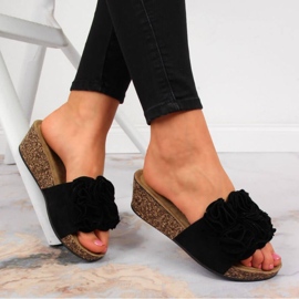 Ciabatte con zeppa con fiori eVento W EVE357A nero 2