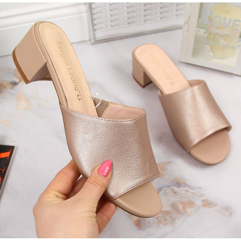 Pantofole sul blocco Sergio Leone W SK375B beige 1