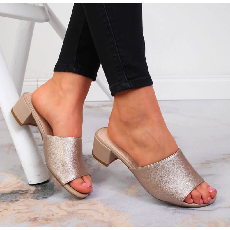Pantofole sul blocco Sergio Leone W SK375B beige 2