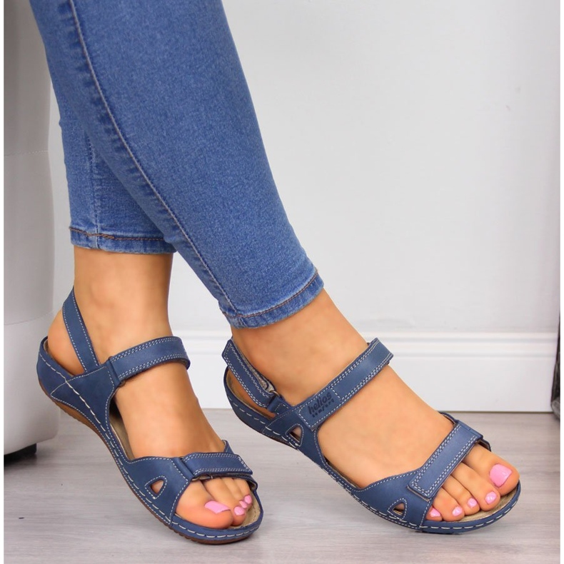 Comodi sandali in pelle blu navy Helios 205 1
