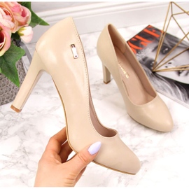 Pumps nude matte sul post di Sergio Leone beige 2