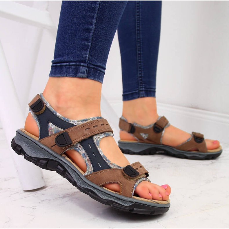 Comodi sandali da donna in pelle Rieker 68872-25 marrone 2