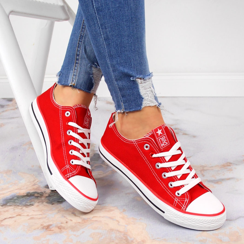 News Sneakers basse rosse in tessuto NOVITA' rosso 1