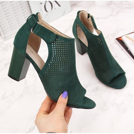 Sandali da donna Sabatina verdi con velcro verde 1