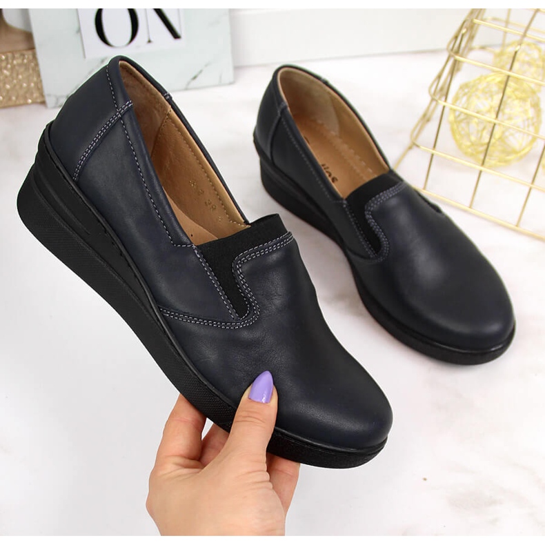 Comode scarpe da donna in pelle Helios 349 blu navy 2