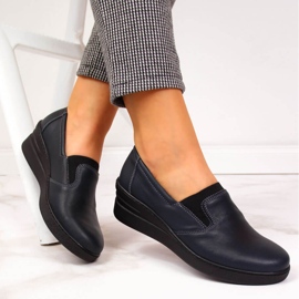 Comode scarpe da donna in pelle Helios 349 blu navy 1