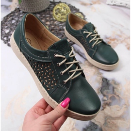 Scarpe comode in pelle verde da donna Helios 375 2