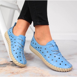 Scarpa in pelle traforata, Artiker blu comfort 1