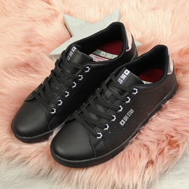 Sneakers da donna nere con ecopelle Big Star DD274586 nero 2