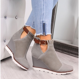 Sneakers grigio Filippo grigio con zeppa traforata 1