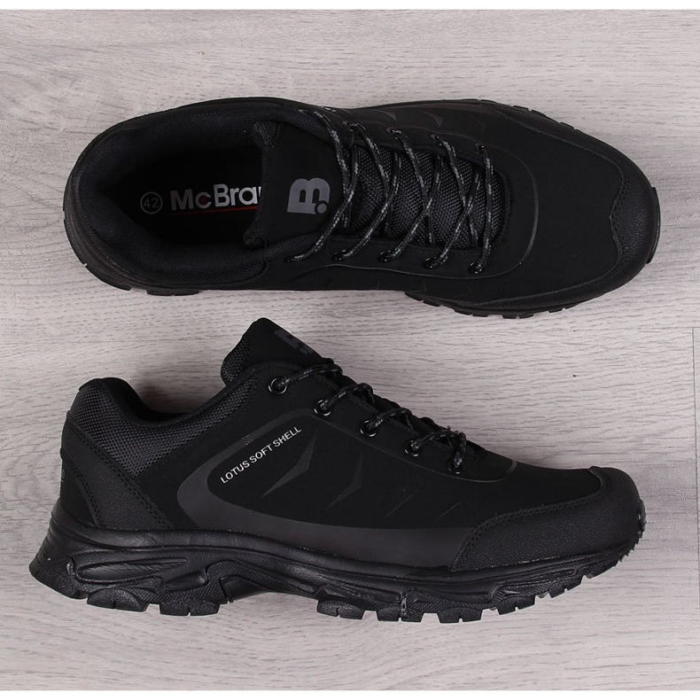 Scarpe da trekking da uomo impermeabili nere McBraun nero 1