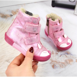 Stivali rosa da ragazza isolati Kornecki 6583 1