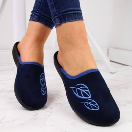 Ciabatte da casa da donna blu navy nella foglia di Befado 1