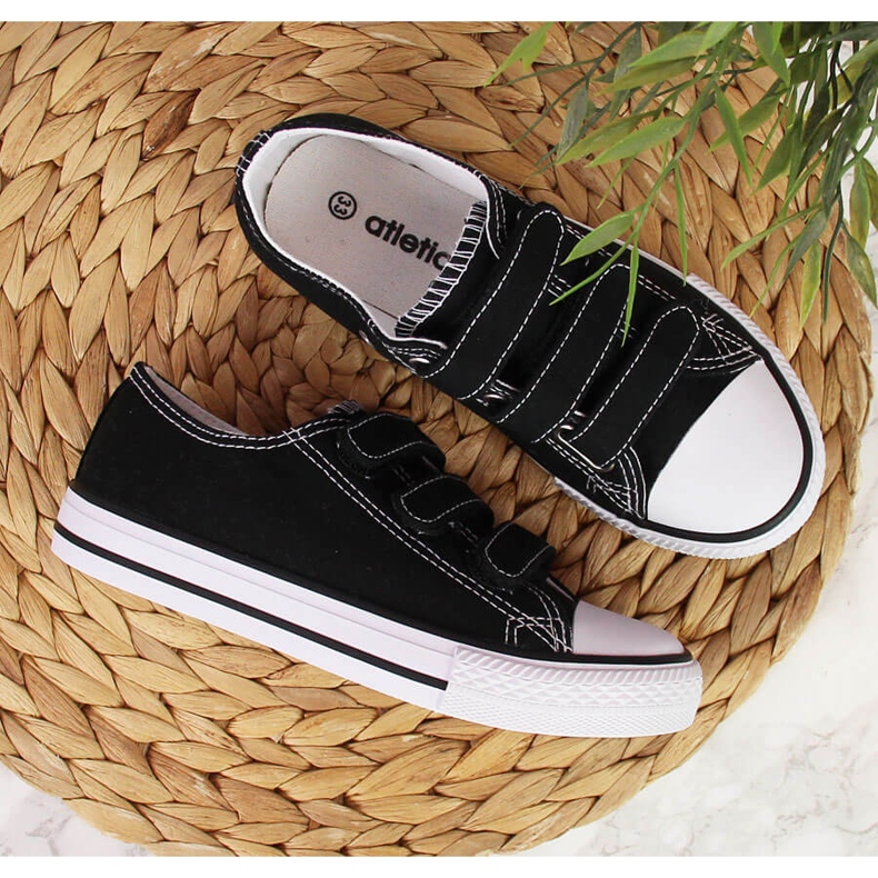 Sneakers basse da bambino Atletico nere con chiusura in velcro nero 2