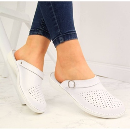 Ciabatte da donna in pelle sanitaria Helios 275 bianche bianca 1