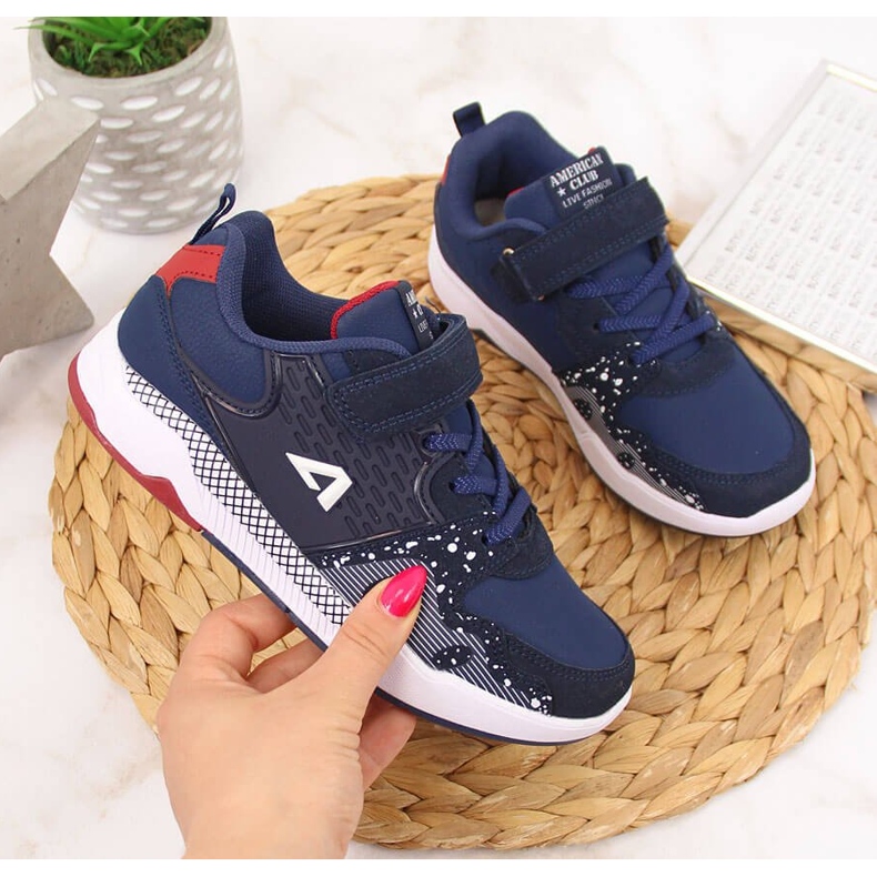 Scarpe sportive per bambini con velcro blu navy American Club 1