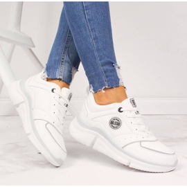 Scarpe sportive da donna sulla piattaforma bianca Big Star II274314 1