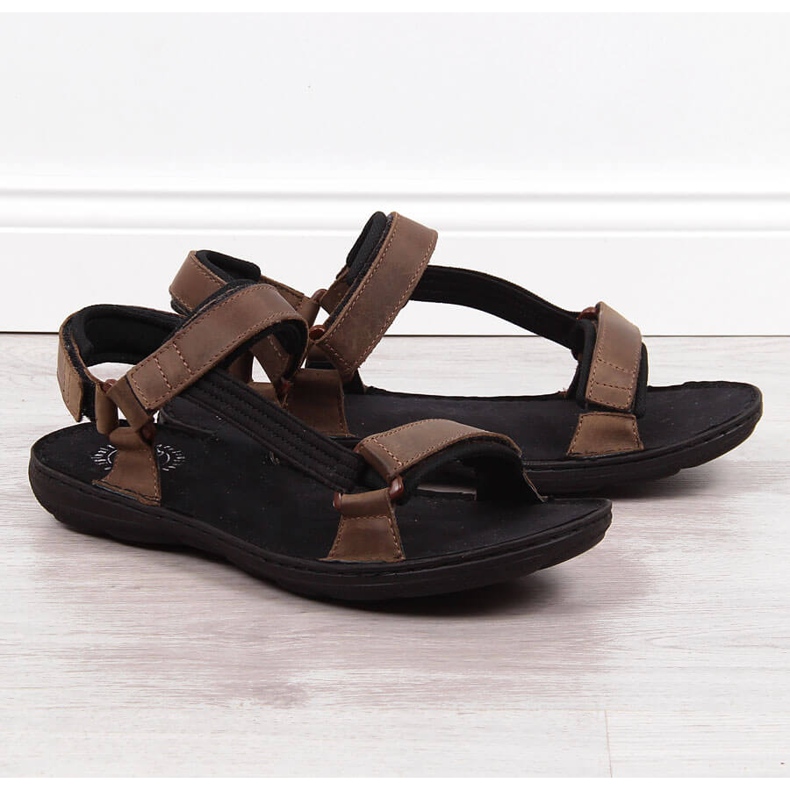 Sandali da uomo in pelle con velcro marrone Łukbut 990 1